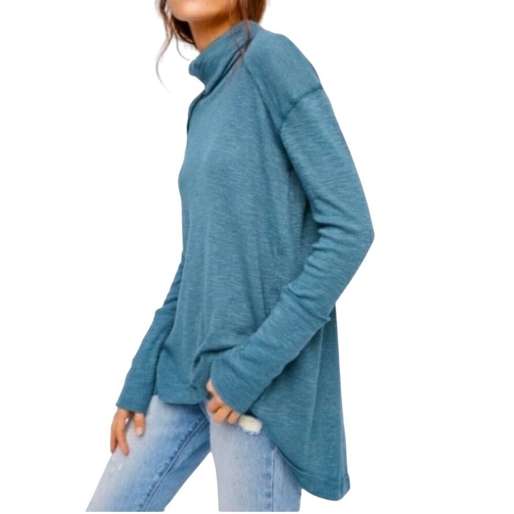 Free People Split Back Turtleneck Top - Blue Small - Picture 3 of 12